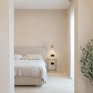 Lo͝or Luxury Retreat Hotell Stobreč